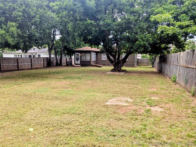 302 W 39th Street, Sand Springs, OK 74063