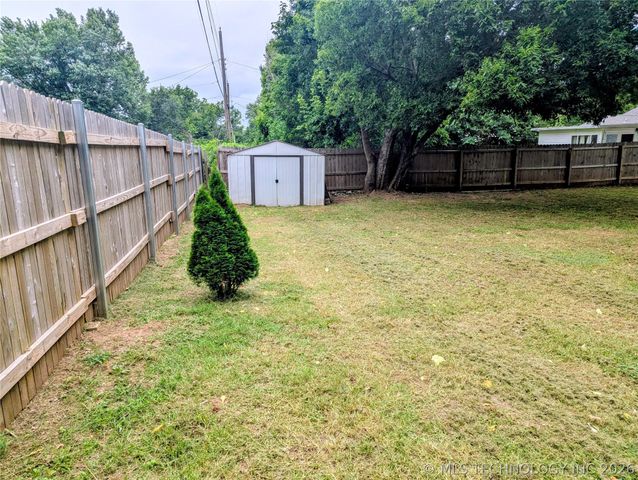 302 W 39th Street, Sand Springs, OK 74063