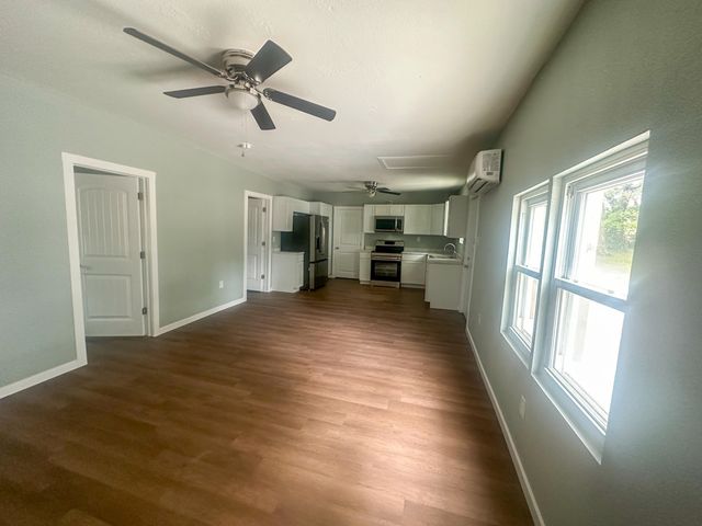 1835 West Chestnut Street, Springfield, MO 65802