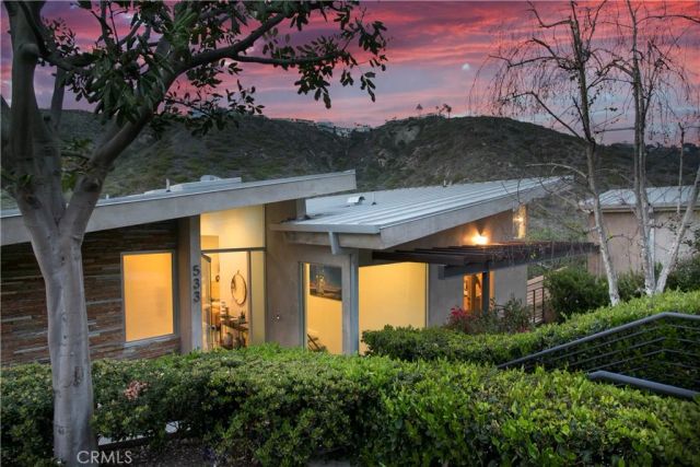 533 Temple Hills Drive, Laguna Beach, CA 92651