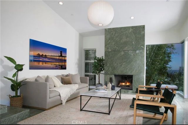 533 Temple Hills Drive, Laguna Beach, CA 92651