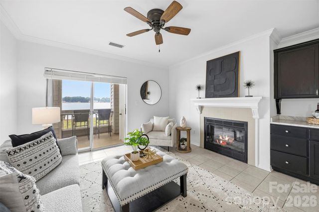 907 Southwest Drive, Davidson, NC 28036
