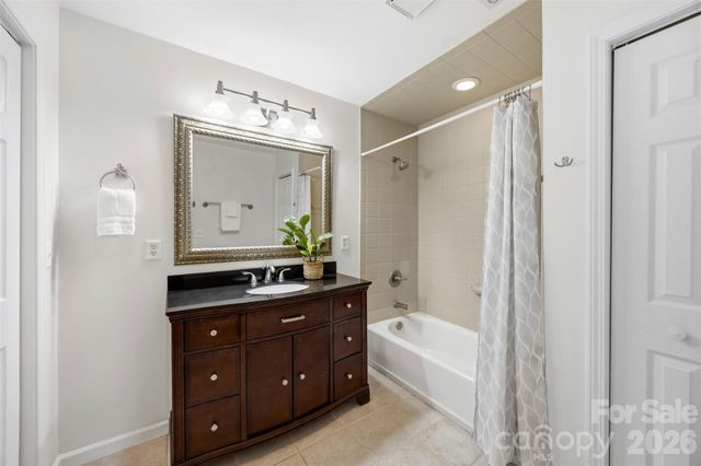 907 Southwest Drive, Davidson, NC 28036