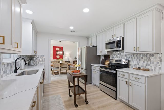 2209 Glen Forest Lane, Plano, TX 75023