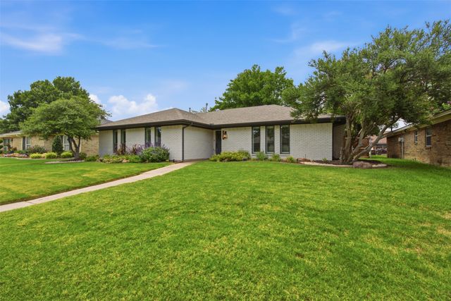 2209 Glen Forest Lane, Plano, TX 75023