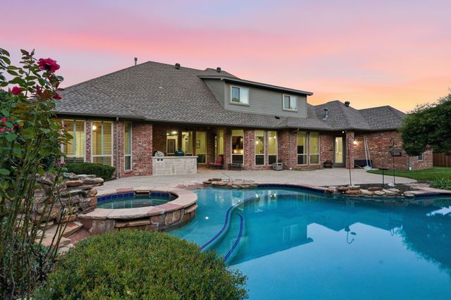 1016 Meandering Woods Drive, Keller, TX 76248