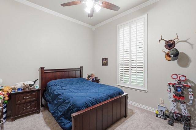 1016 Meandering Woods Drive, Keller, TX 76248