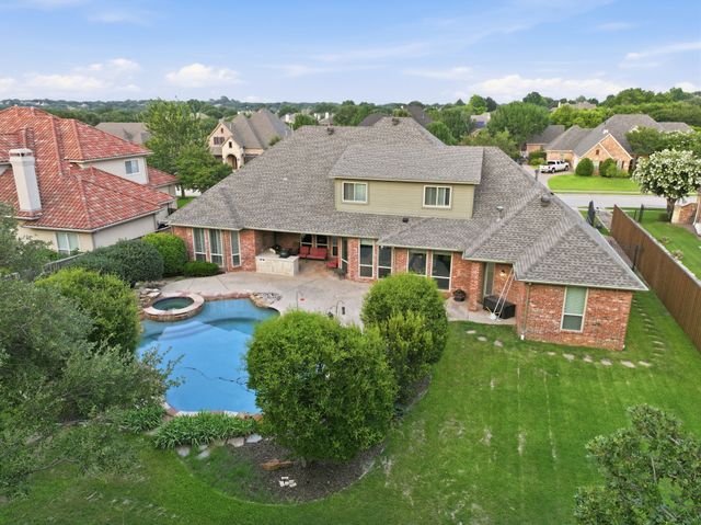1016 Meandering Woods Drive, Keller, TX 76248