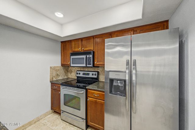 3235 E CAMELBACK Road 124, Phoenix, AZ 85018