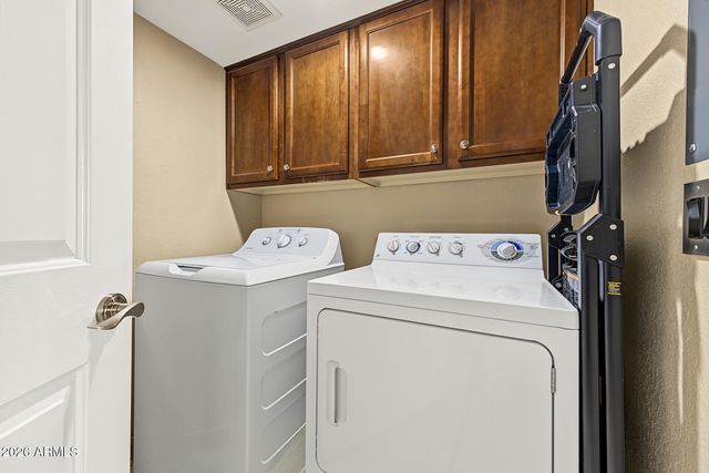 3235 E CAMELBACK Road 124, Phoenix, AZ 85018