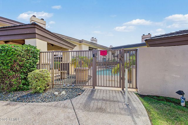 3235 E CAMELBACK Road 124, Phoenix, AZ 85018