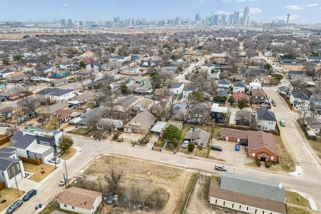 1702 Nomas Street, Dallas, TX 75212