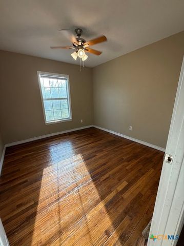 784 Samuels Avenue, New Braunfels, TX 78130