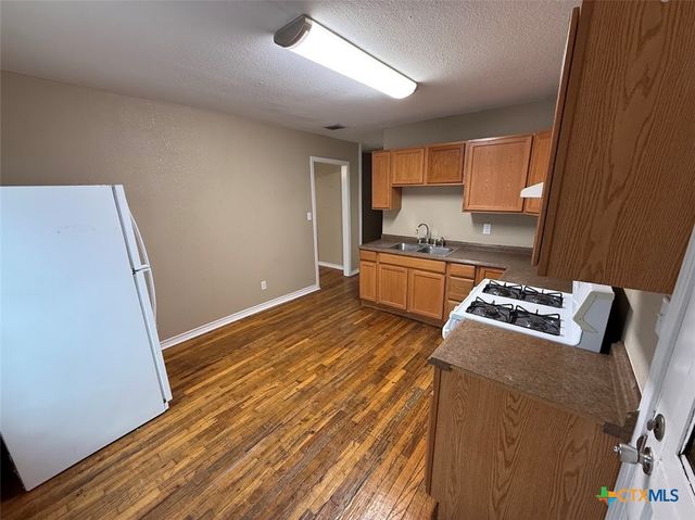 784 Samuels Avenue, New Braunfels, TX 78130