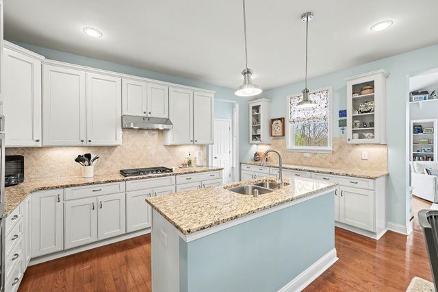 843 Lakerun Lane, Erlanger, KY 41018