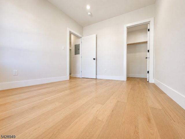 222 E 30Th St, Paterson City, NJ 07514