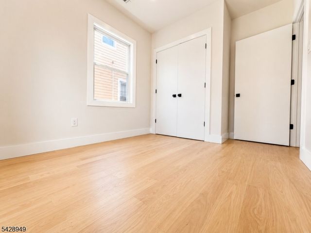 222 E 30Th St, Paterson City, NJ 07514