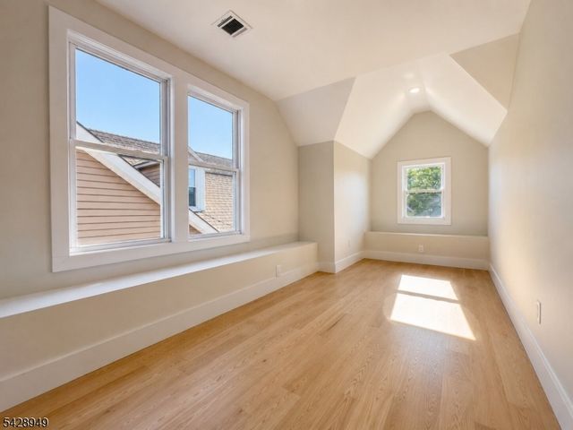 222 E 30Th St, Paterson City, NJ 07514