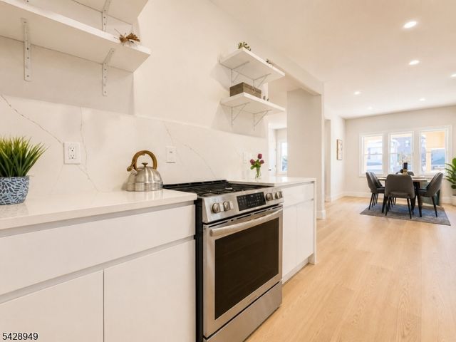 222 E 30Th St, Paterson City, NJ 07514