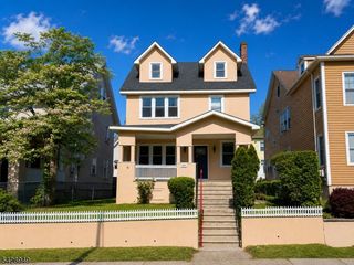 222 E 30Th St, Paterson City, NJ 07514