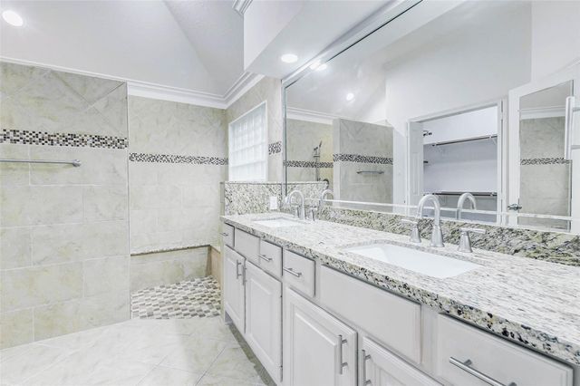 1918 Supplejack Court, Sugar Land, TX 77479