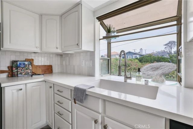 295 Plymouth Street, Cambria, CA 93428