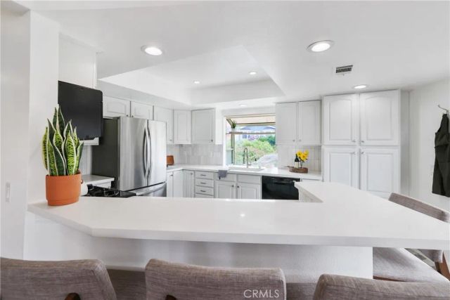 295 Plymouth Street, Cambria, CA 93428