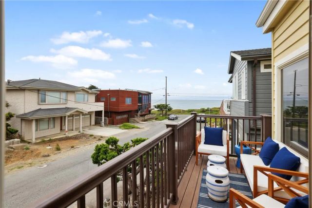 295 Plymouth Street, Cambria, CA 93428