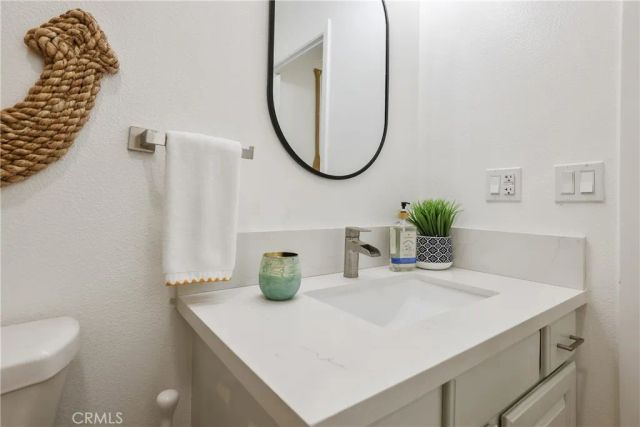 295 Plymouth Street, Cambria, CA 93428