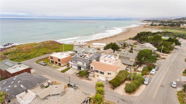 295 Plymouth Street, Cambria, CA 93428