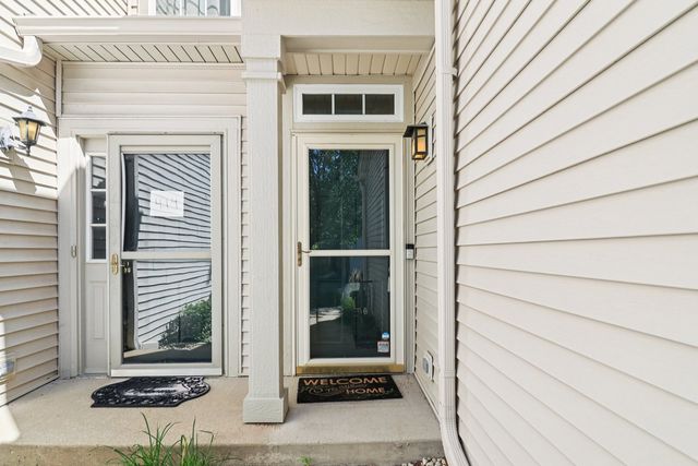 416 JAMESTOWN Court, Aurora, IL 60502