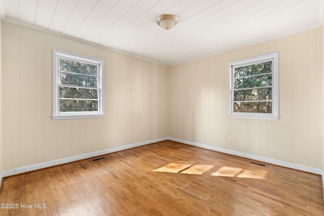 962 Taft Road SW, Supply, NC 28462