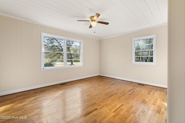 962 Taft Road SW, Supply, NC 28462