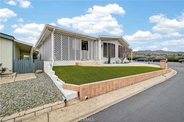 24515 California 42, Hemet, CA 92545