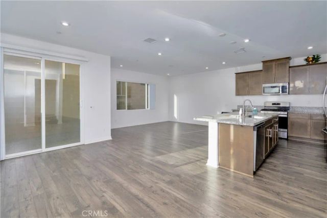 5599 Merano Way, Fontana, CA 92336