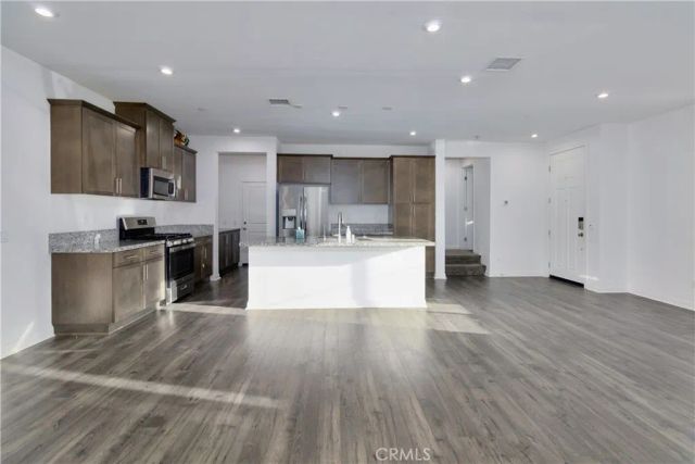 5599 Merano Way, Fontana, CA 92336