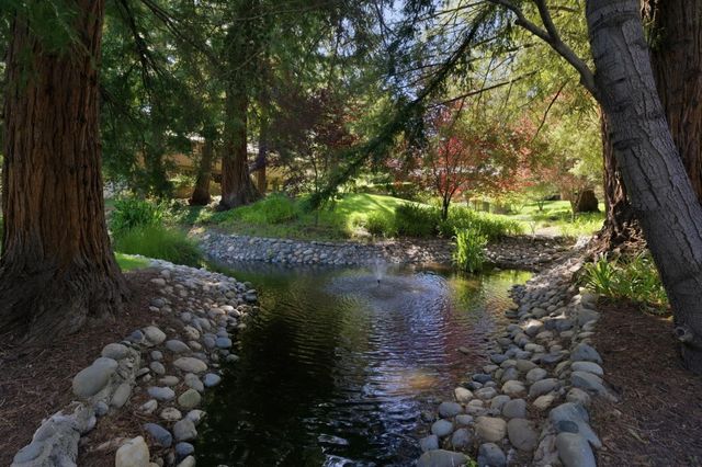 20700 4th Street 3, Saratoga, CA 95070