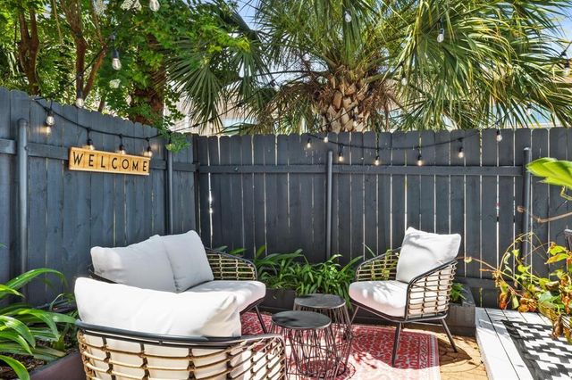 801 24th Street, Galveston, TX 77550