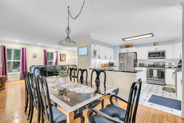 9 Walter Drive, Jackson, NJ 08527
