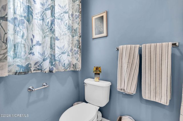 9 Walter Drive, Jackson, NJ 08527