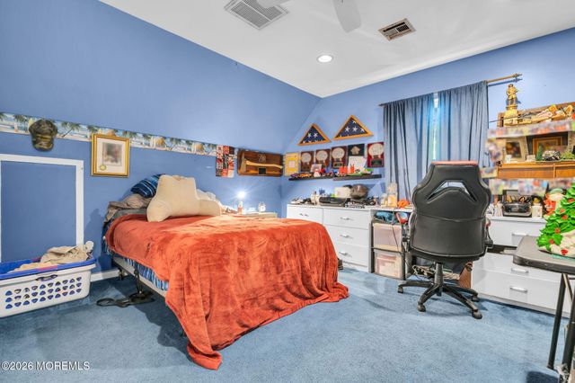 9 Walter Drive, Jackson, NJ 08527