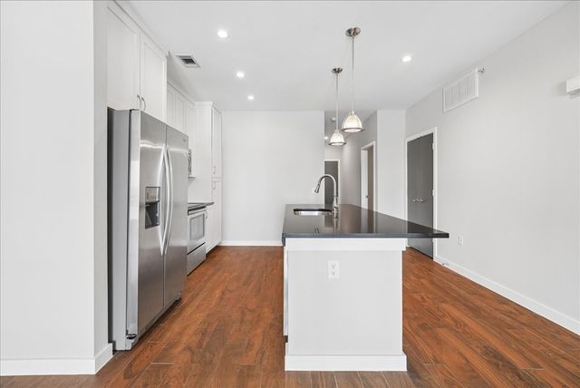 5609 Smu Boulevard 505, Dallas, TX 75206