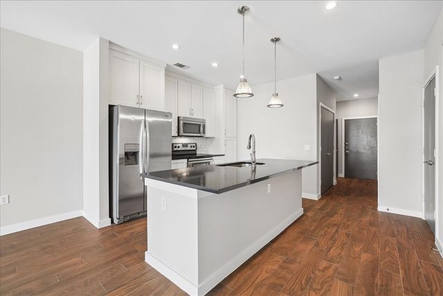 5609 Smu Boulevard 505, Dallas, TX 75206