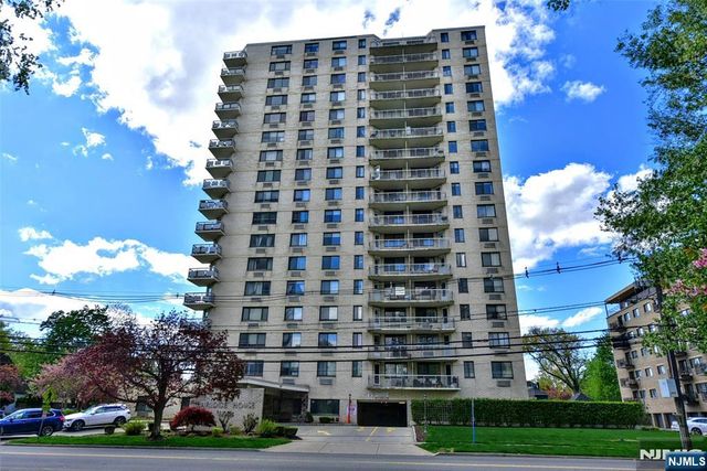 307 Prospect Avenue 4B, Hackensack, NJ 07601