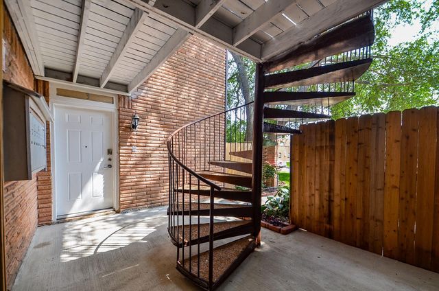 8810 Ilona Lane 4, Houston, TX 77025