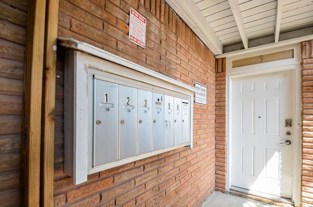 8810 Ilona Lane 4, Houston, TX 77025