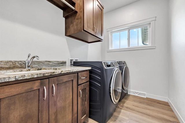 2157 FOX POINT CIRCLE, De Pere, WI 54115