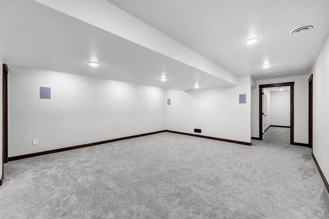 2157 FOX POINT CIRCLE, De Pere, WI 54115