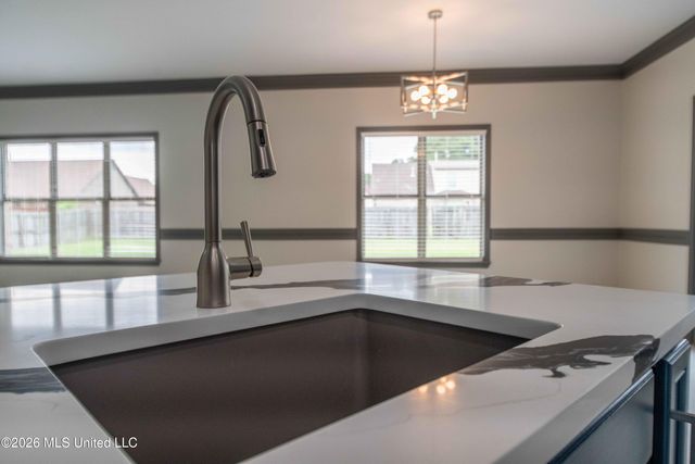 3166 Central Parkway, Southaven, MS 38672