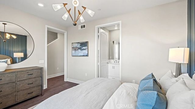 920 Chinon, Irvine, CA 92618